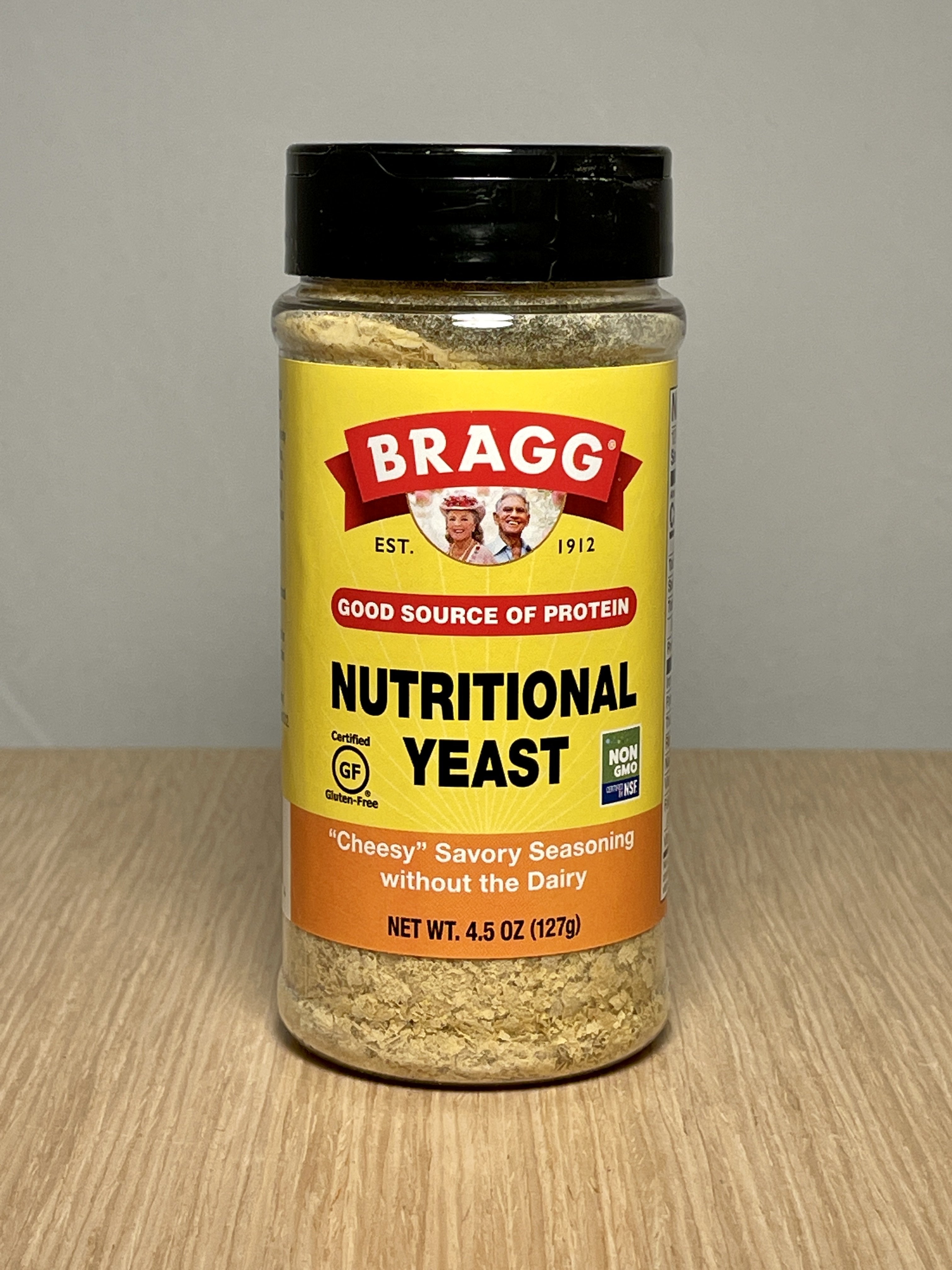 Bragg Nutritional Yeast Seasoning 4.5 oz bottle